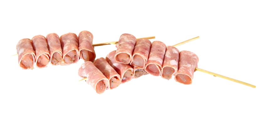 Kuřecí Souvlaki  obalené ve slanině 5 kg (určeno pro velkoobchod)